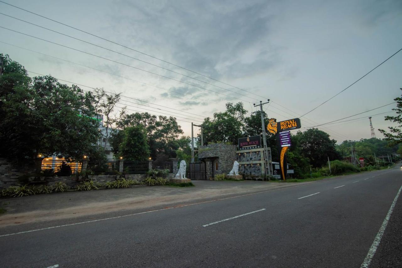 Royal Reach Udawalawe Ξενοδοχείο Εξωτερικό φωτογραφία
